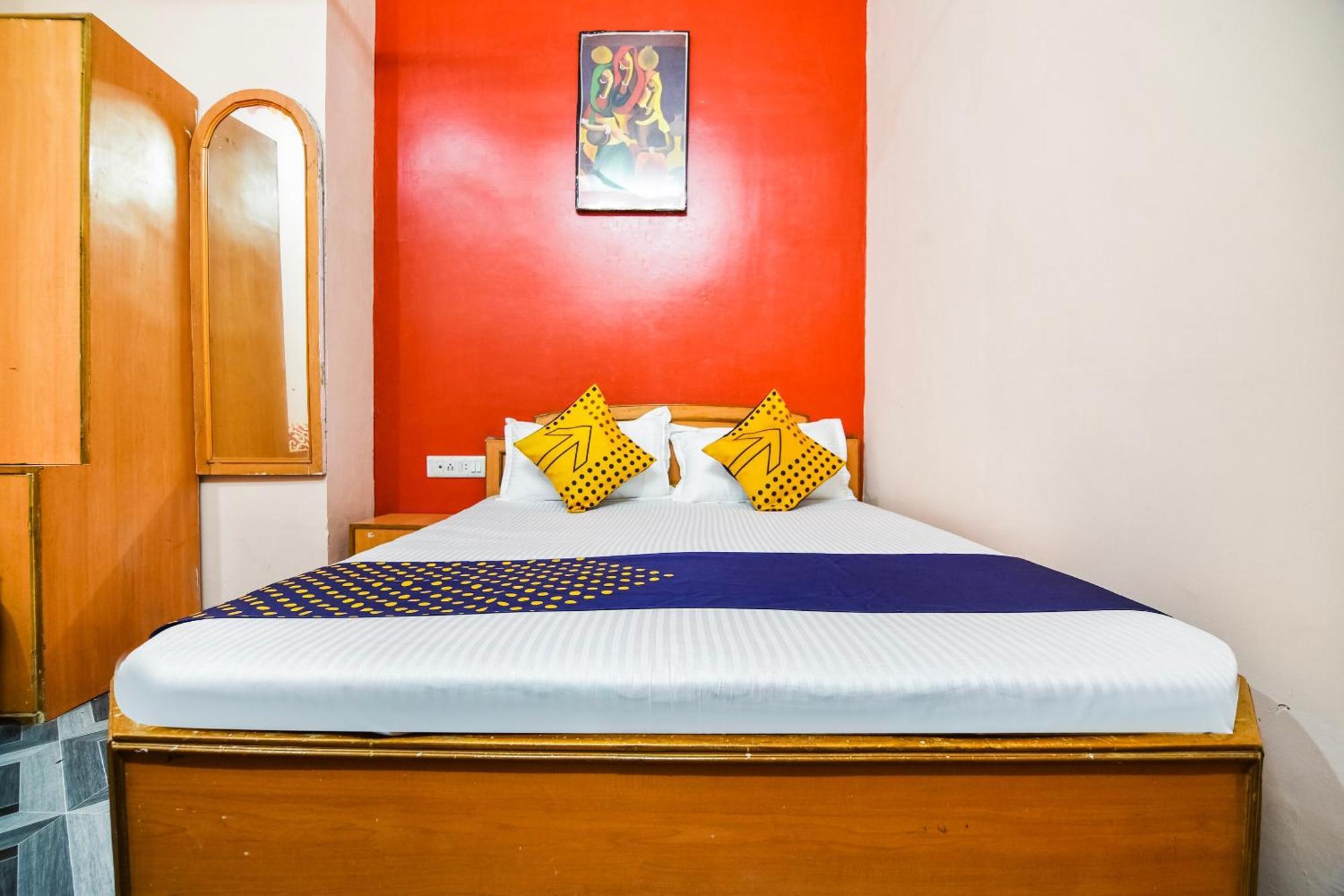 Spot On Hotel Midtown Gondia Zewnętrze zdjęcie
